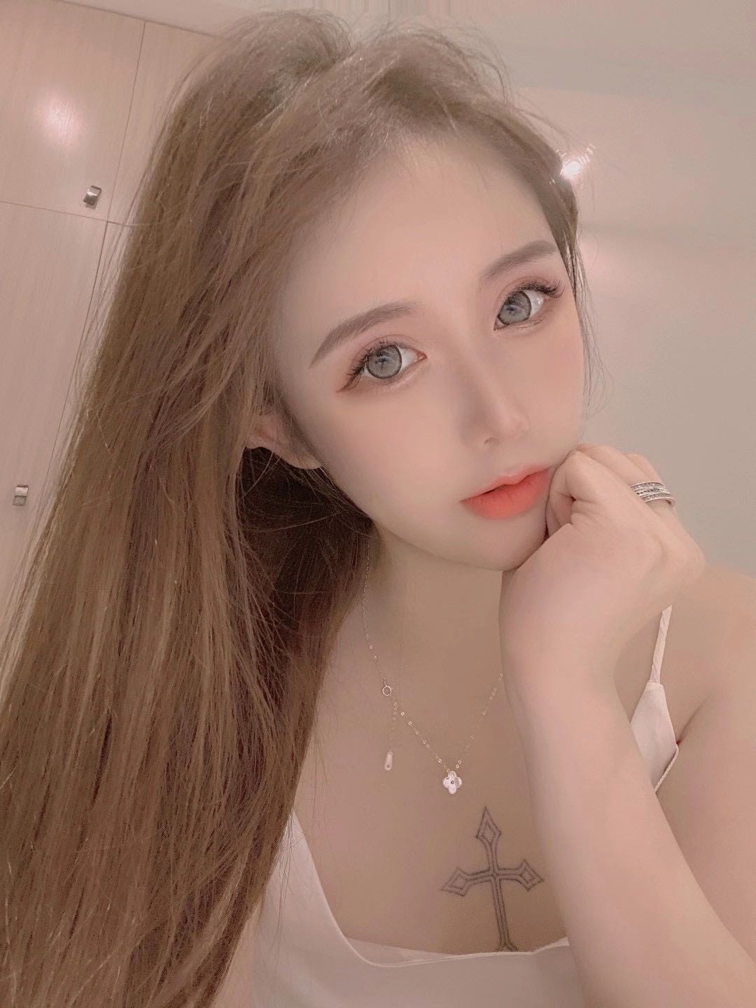 粉嫩少女 腿控福音